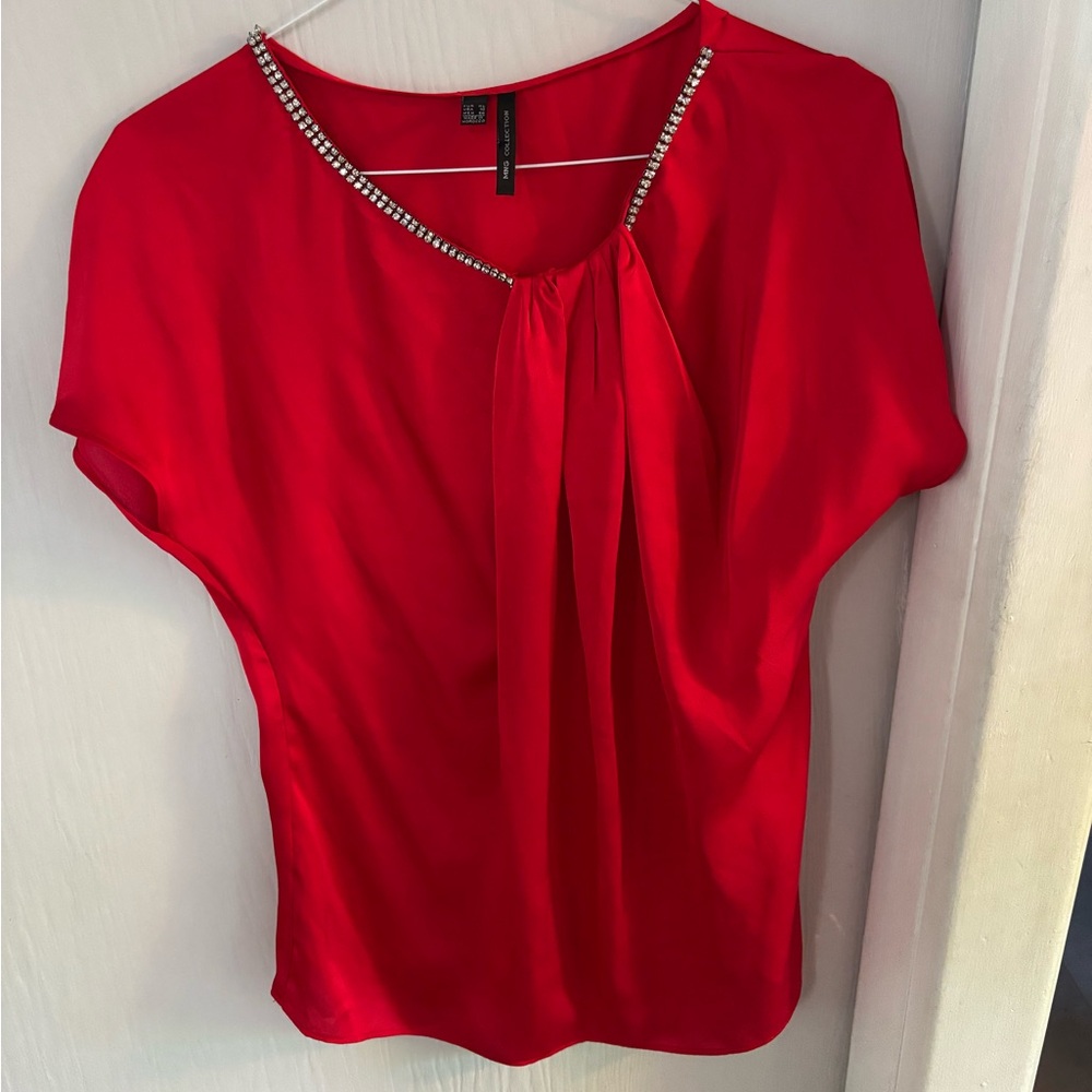 MNG Collection Red Short Sleeve Blouse with Pleated Neckline